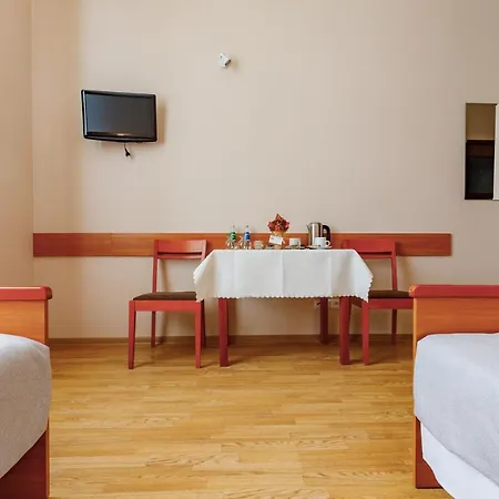 Hotel Centrum Opoka - 3*