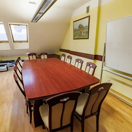 Centrum Opoka - 호텔 스타리 사치