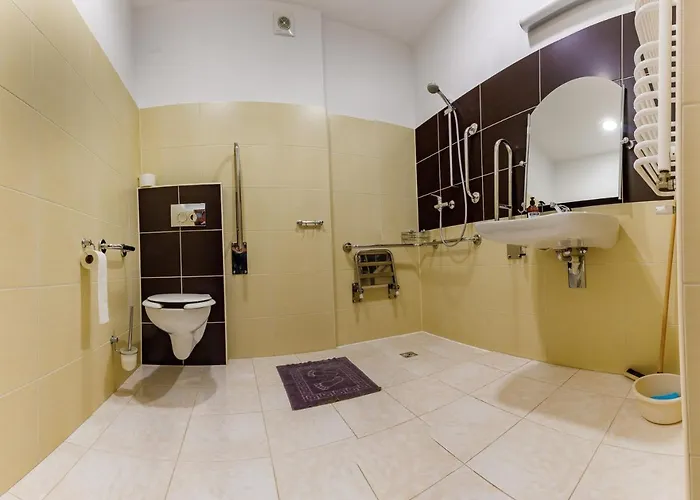 Hotel Centrum Opoka - 3*